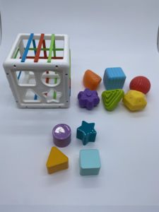 Bloques de clasificación de formas para el desarrollo temprano del bebé, juego de clasificación Montessori, juguete de aprendizaje sensorial para niños pequeños - Product Image 6