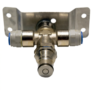 Testa di accoppiamento a sfera autopulente con raccordo John Guest 3/8 per tubi, guarnizione EPDM per erogazione birra - Product Image 1