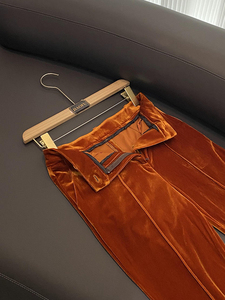 Traje de Oficina de Terciopelo de Calidad 2023 para Mujer, Diseño Elegante, Blazer de Manga Larga con un Solo Botón, Pantalones Acampanados, 2 Piezas, Color Marrón - Product Image 6