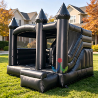 Château gonflable noir gothique moderne d'Halloween avec toboggan intégré pour les fournisseurs de fêtes saisonnières