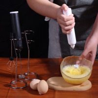 Mousseur à lait et mélangeur à café électrique portatif Mini batteur à oeufs avec USB/batterie Source d'alimentation Machine à mousser le thé et outils à café