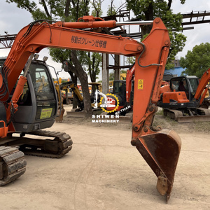เครื่องจักรก่อสร้างมือสอง Hitachi ZX 75US รถขุดขนาดเล็ก ใช้งานน้อย ยอดนิยม รุ่น ZX55 ZX60 ZX70 ZX75US - Product Image 5