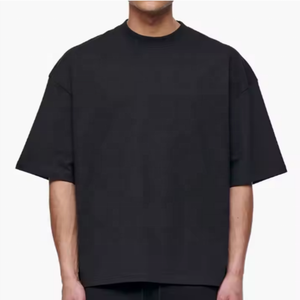 Vêtements de rue écologiques en gros, logo personnalisé, 100% coton, fil teint, tricot vintage, surdimensionné, imprimé de dessins animés, coupe courte - Product Image 5