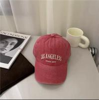 All-match Trendy Washed Grey Denim 6-Panel Sun Hat Instagram Street Style Gorra de béisbol Curved Brim Gold Copper Buckle Hombres Mujeres