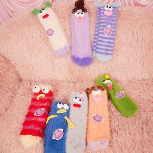 Calcetines hasta la rodilla de nailon de punto para mujer con paquete de emoticonos feos divertidos y bonitos Calcetines antideslizantes Heattech Winter Home Floor Calcetines Logo en el cuerpo - Product Image 1