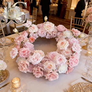 Couronne florale <span class=keywords><strong>personnalisée</strong></span> JC, couronne de fleurs faite à la main pour une maison de luxe - Product Image 1