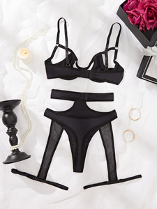 Transparente nueva llegada encaje bordado Sexy alta calidad tres piezas Sexy <span class=keywords><strong>ropa</strong></span> <span class=keywords><strong>interior</strong></span> <span class=keywords><strong>de</strong></span> mujer Chubby conjunto <span class=keywords><strong>de</strong></span> lencería <span class=keywords><strong>de</strong></span> mujer - Product Image 5