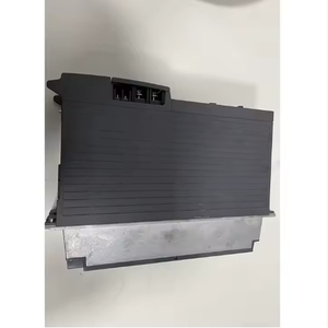 Controlador de Alto Voltaje de Doble Eje MDS-EH-V2-80w Original de Japón con Rectificador Integrado y Comunicación por Fibra Óptica SSCNET - Product Image 4