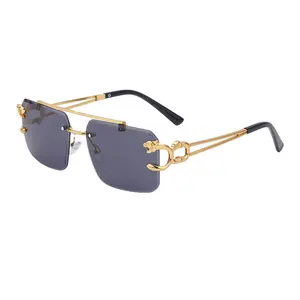 2024 Trendy and Fashionable Borderless Sunglasses Uv400 Protection Women Sun Glasses Cheap Fashion Vintage Shades