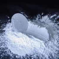 Poudre de dioxyde de titane traitée au lysine Jintai T9206LL, hydrophobe, forte capacité à s'étaler, émollient doux pour crème solaire 95