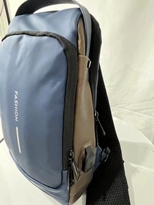 Nuova Borsa a Tracolla Unisex 2026 Personalizzabile, Impermeabile, Antifurto, in Poliestere con USB, Design Cartoon - Product Image 6