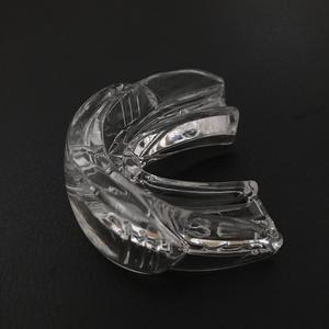 Blanchiment des <span class=keywords><strong>dents</strong></span> doux sans BPA pièces de bouche blanchiment des <span class=keywords><strong>dents</strong></span> <span class=keywords><strong>gouttière</strong></span> - Product Image 1