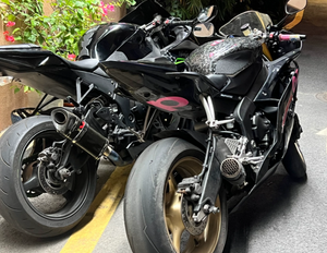 Motocicleta Deportiva Yamaha R6 <span class=keywords><strong>de</strong></span> 600cc <span class=keywords><strong>Usada</strong></span>, Motocicleta <span class=keywords><strong>de</strong></span> Carreras con Motor <span class=keywords><strong>de</strong></span> 599cc, Capacidades Vintage y Todoterreno, Combustible <span class=keywords><strong>de</strong></span> Gasolina - Product Image 4