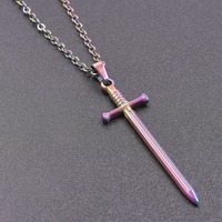 Collier pendentif épée en acier inoxydable plaqué or, argent et arc-en-ciel, bijoux hip-hop gothiques avec chaîne de 50 cm