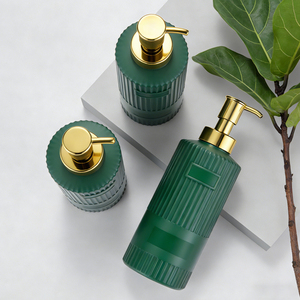 Botella de Champú de Plástico PET de Lujo de 500 ml, Botella Cosmética Redonda con Pulverizador - Product Image 6