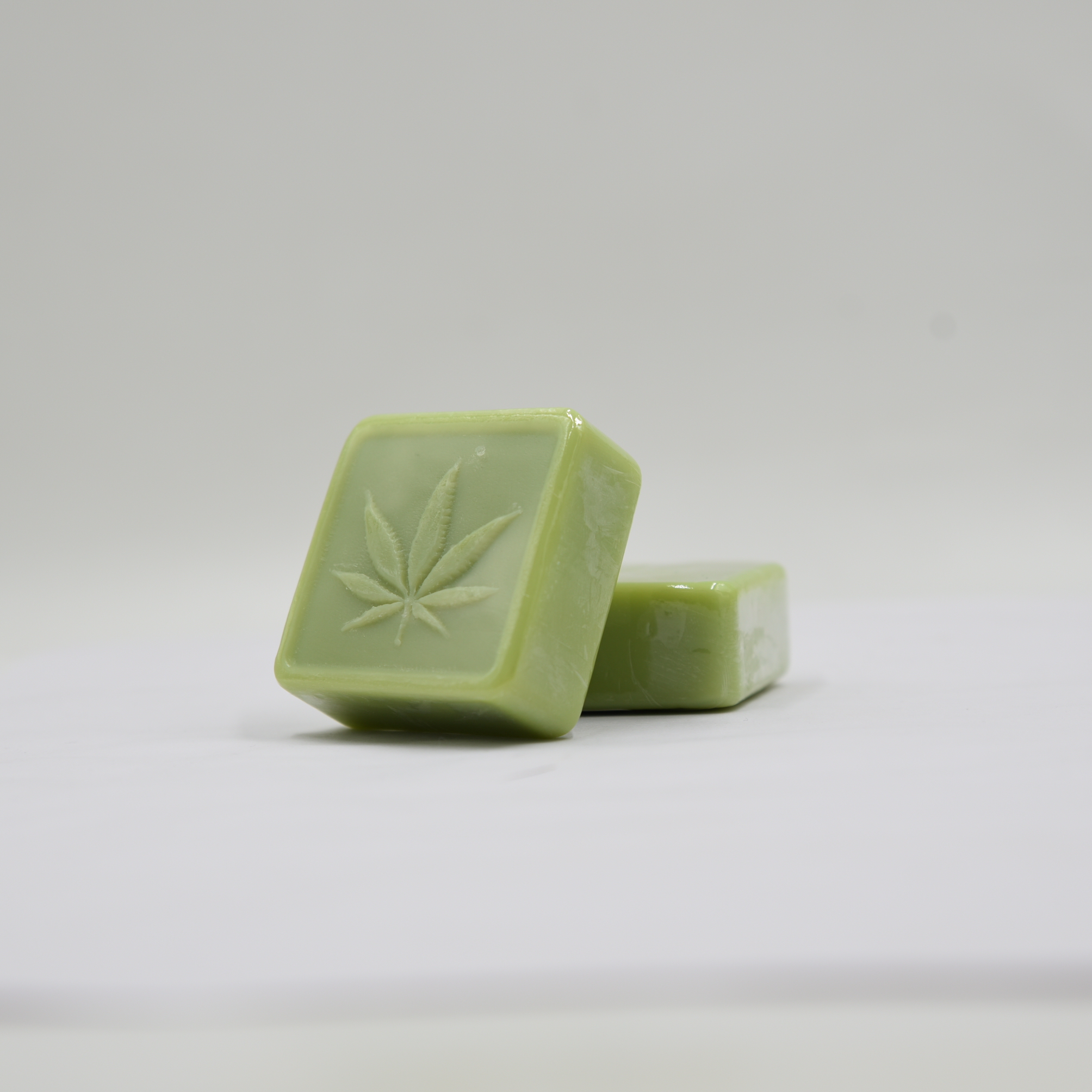 Оптовая продажа 100 г зеленый чай Глубокая чистка анти акне мыло для лица