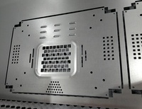 Machine de poinçonnage à tourelle CNC pneumatique automatique de type servo pour tôles d'acier inoxydable de 5 mm avec composants de base motorisés