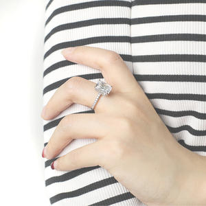 Anel de Noivado e Promessa de Casamento OAHLAN 4,25 Ct em Prata de Lei 925 com Zircônia Cúbica de Lapidação Radiante para Mulheres por Atacado - Product Image 5