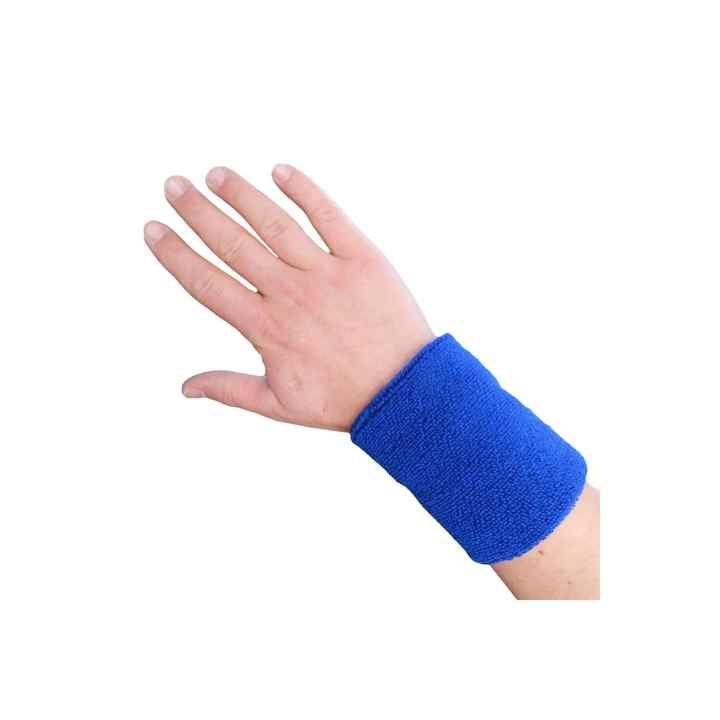 Final 5 Trainer 5 Lining All Ground No 5 Stitched Training Football Ball + Pump + Towel Wristband