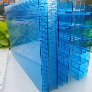 Plaque <span class=keywords><strong>alvéolaire</strong></span> en <span class=keywords><strong>polycarbonate</strong></span> ignifuge, haute transmission lumineuse, protection UV, panneau cellulaire transparent pour toit de serre et auvent - Product Image 1