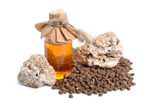 Commercio all'ingrosso olio di profumo di profumo di olio di muschio nero naturale alla rinfusa olio essenziale di muschio per fare il profumo - Product Image 2