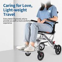 Fauteuil roulant tout-terrain en aluminium léger, pliable et compact, idéal pour les voyages