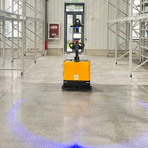 Nouveau Robot d'entrepôt automatisé guidé électrique 1T 2T Palette en acier à usage domestique efficace AGV Chaîne d'empilage Sling Restaurants Hôtels - Product Image 4