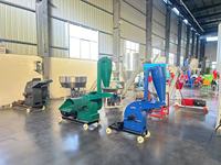Machine à fabriquer des granulés d'aliments pour animaux de ferme (poulets) |   Machine à granulés d'aliments pour volailles à matrice plate |   Machine à granulés pour aliments de volaille 80-100 kg/h