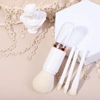 Kuas Makeup teleskopik 4 In 1, peralatan kecantikan kuas Makeup Mini bedak tabur Eyeshadow