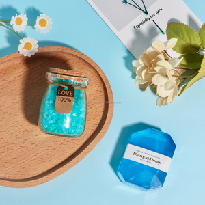 Set <span class=keywords><strong>Regalo</strong></span> da Bagno Creativo Stile Instagram con Candela Profumata e Prodotti per la Cura Personale per Coppie di Nuova Generazione - Product Image 6