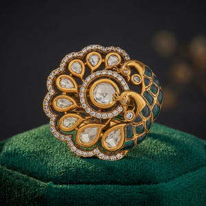 Bague Kundan de style victorien, plaquée or, motif floral, sertie de pierres en forme de poire, taille ajustable, pour mariage - Product Image 3