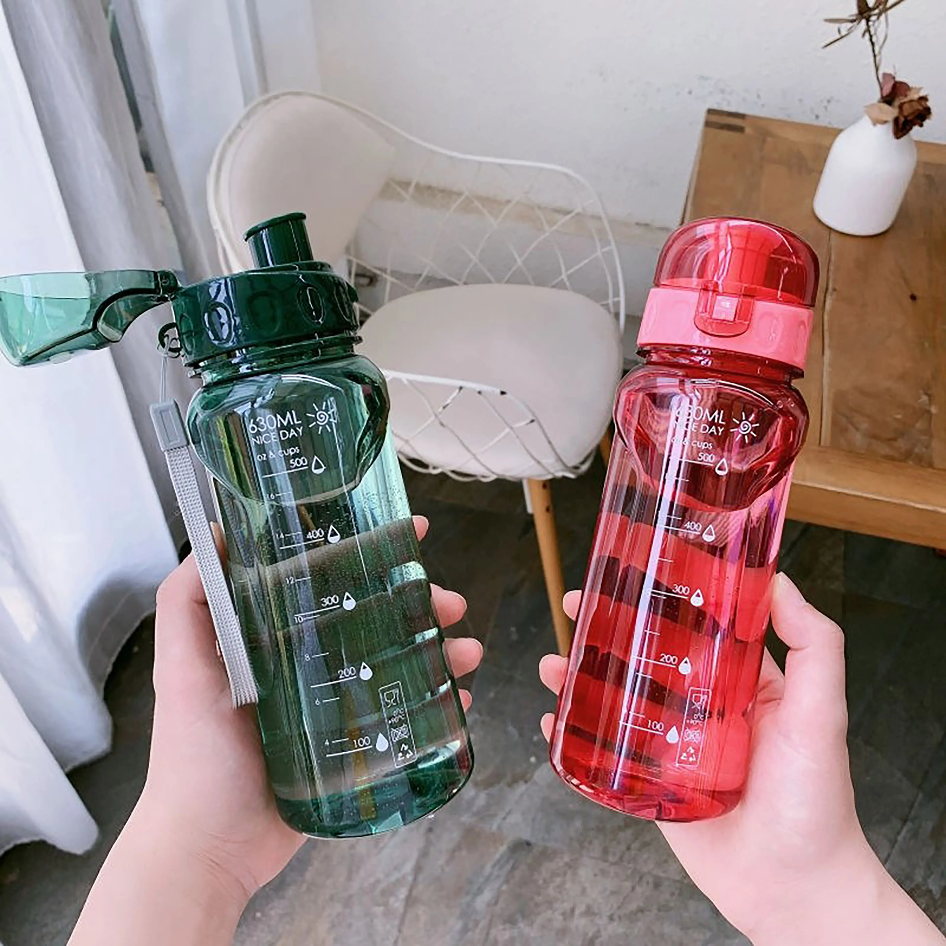 2023 plastic Sports Water Bottle Fruit Juice cup in wide and small mouth with Plastic Leak Proof Drinking Screw Lid