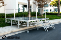 Plateforme DJ portable d'extérieur de haute qualité Foresight pour EN AW 6082-T6 avec hauteur de podium de 0,1m à 1,2m, garantie de 2 ans