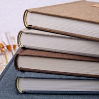 Fourniture d'usine en gros bon marché personnalisé collège ligné cahier écologique pour les étudiants A5 enseignant