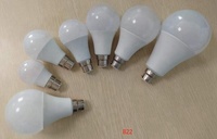Ampoule LED RGB SKD E27 B22 12W pour usage hôtelier, ampoule LED en aluminium