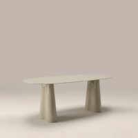 Table à manger ovale contemporaine pour 8 personnes, plateau en verre trempé avec pieds brillants, design sculptural, montage facile
