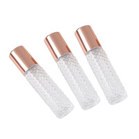 10 ml vide rouleau bouteille essentiel cylindre voyage triangulaire Cube verre rouleau boule bouteille de parfum 10 ml avec boîte d'emballage