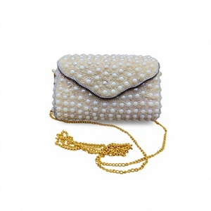 Artesanía India contemporánea-Embragues de noche de mosaico hechos a mano para mujeres Accesorio imprescindible para ocasiones especiales - Product Image 1