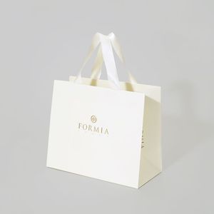 Bolsas de Compras de Papel Blanco <span class=keywords><strong>Crema</strong></span> de Lujo con Logotipo Personalizado Impreso y Asas de Cinta de Satén Verde para Boutique Minorista - Product Image 2