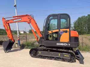 Excavadora Usada Doosan DH60-7C de 6 Toneladas, 2023, Japón, CE EPA, Pocas Horas, Motor, Caja de Cambios y Bomba en Buen Estado, en Venta - Product Image 2