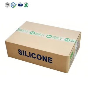 Caoutchouc de silicone précipité HTV, dureté 80 Shore A, pour la fabrication de tapis d'alimentation pour animaux de compagnie - Anti-dérapant - Product Image 4