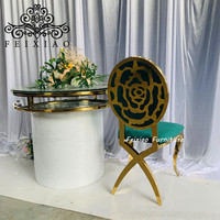 Chaise de salle à manger pas chère en acier inoxydable avec dossier en forme de rose et pieds croisés, couleur vert émeraude
