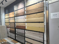 Carreaux de sol en céramique mate effet bois 200x1000mm antidérapants pour salon, aspect chêne naturel, bords rectifiés