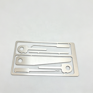 Herramienta de rescate de emergencia de acero inoxidable grabada químicamente a medida, tamaño tarjeta de crédito, para supervivencia al aire libre y camping, con herramienta de escape de capturados - Product Image 2