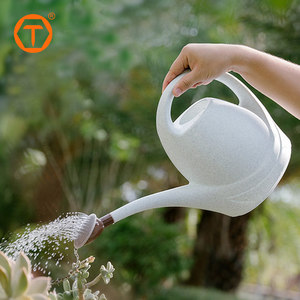 Arrosoir de jardin de 3,2 L, arrosoir agricole à large ouverture, arrosoir en plastique pour l'intérieur et l'extérieur - Product Image 1