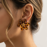 Anting-anting bunga leopard vintage, perhiasan wanita, anting-anting kancing stainless steel, hadiah pesta