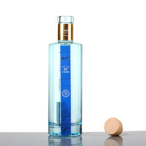 Sun Rise Élégance discrète Cylindre transparent azur vide 500ml 750ml Bouteille d'alcool en verre de luxe - Product Image 1