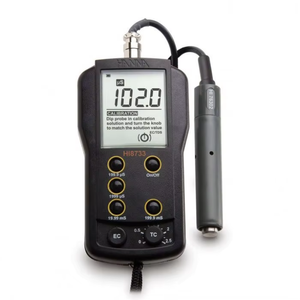 Analyseur EC multi-plaques Hanna Instruments HI8733 avec sonde à quatre anneaux, ATC, calibrage à un point pour le contrôle qualité, les applications sur le terrain et les tests d'eau - Product Image 4