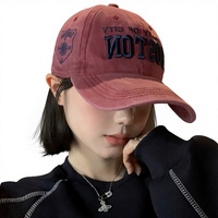 Gorra de Béisbol Estilo Americano Vintage para Mujer, 6 Paneles, Ajustable, Ala Ancha, Cuatro Estaciones, Estilo Coreano, Bordada, Poliéster/Algodón
