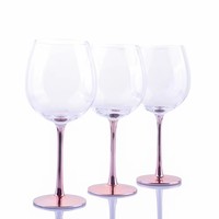 Verres à vin décoratifs transparents en or rose, gobelets à long pied, design de luxe, soufflés à la main, pour mariage, vente en gros